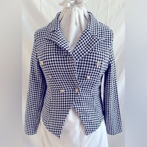 SHEIN fitted houndstooth print blazer